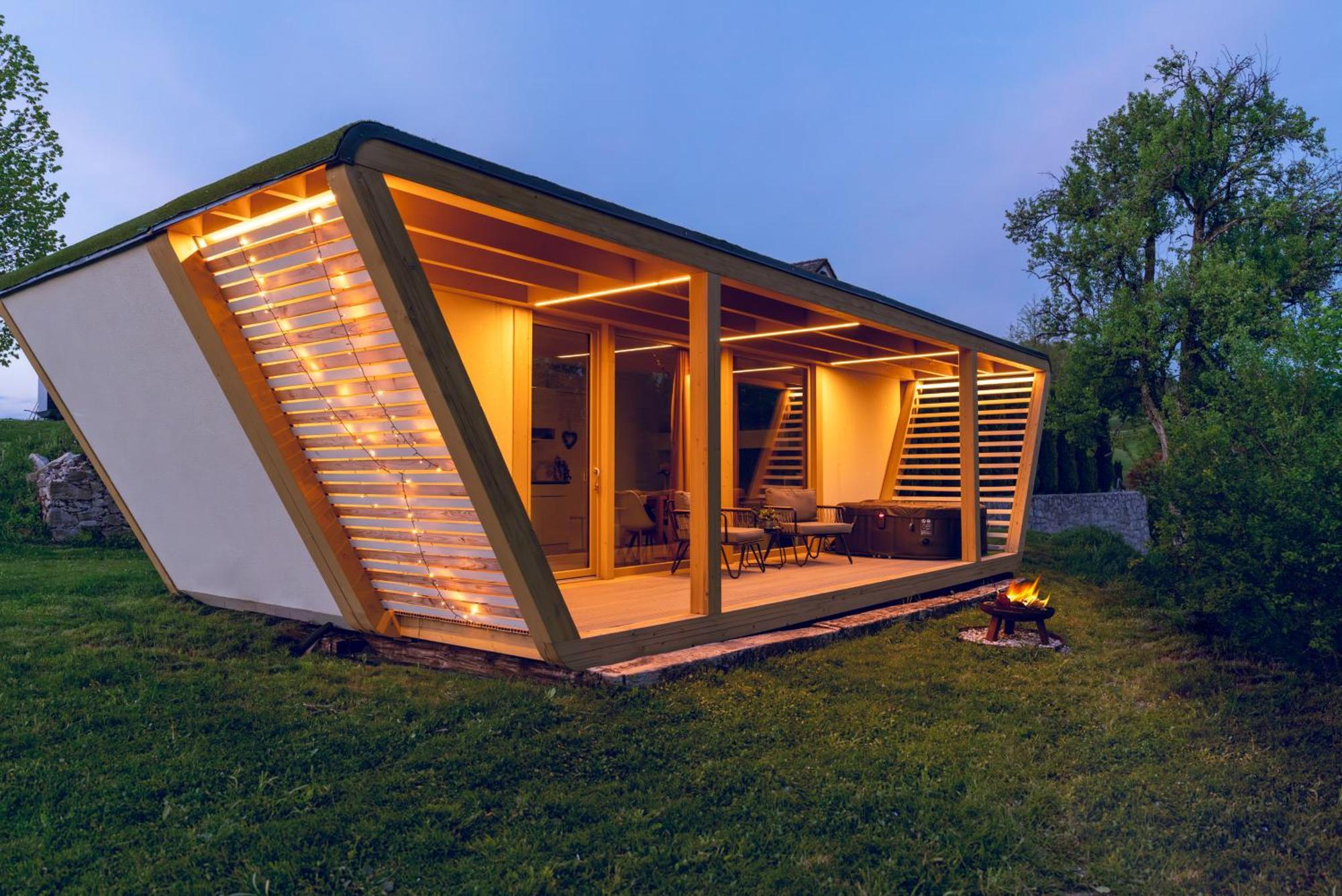Holiday House Hona Lux Velike Lasce Bagian luar foto